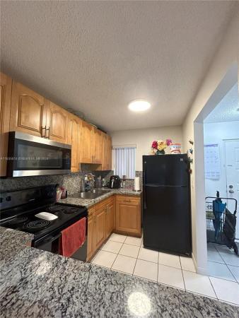 Terrazas Del Sol, 2750 W 76th St #208, Hialeah, Florida 33016, image 1