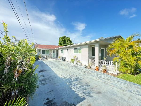 The Pines, 3026 SW 25th St, Miami, Florida 33133, image 1