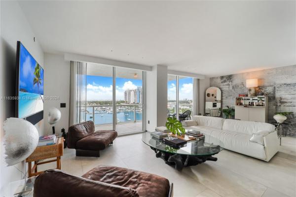 The Grand Venetian, 10 Venetian Way #1103, Miami Beach, Florida 33139, image 1