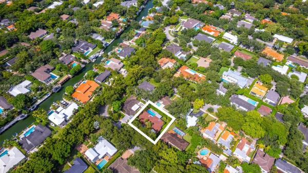Riviera, 6805 Talavera St, Coral Gables, Florida 33146, image 2