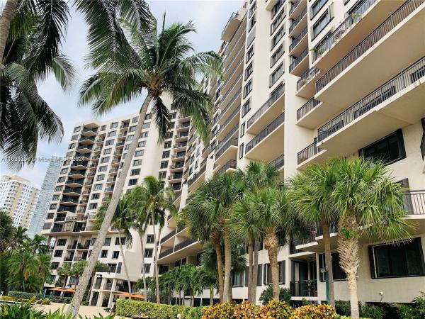 Brickell Key Two, 540 Brickell Key Dr #1528, Miami, Florida 33131, image 1