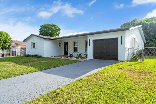 Southland Pines, 16922 SW 107th Pl, Kendall, Florida 33157, image 2