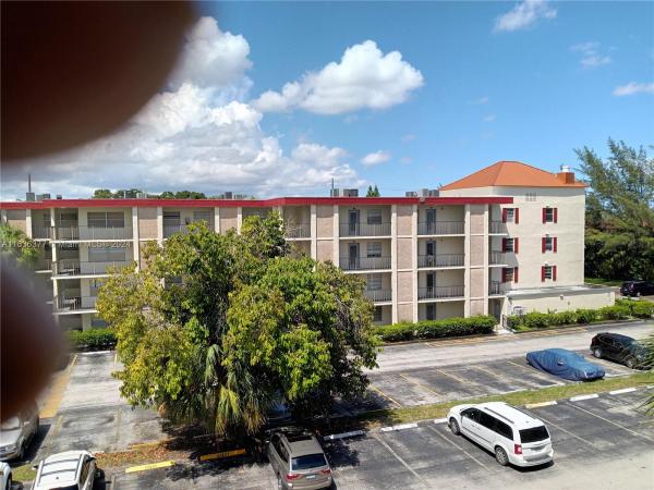 Cypress Chase, 3001 NW 48th Ave #338, Lauderdale Lakes, Florida 33313, image 1