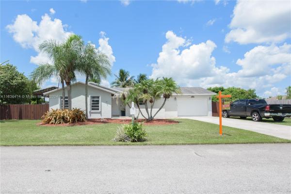 Waldin Park Estates, 28220 SW 158th Ave, The Hammocks, Florida 33033, image 1