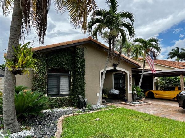 15795 SW 50th Ter, Unincorporated Dade County, Florida 33185, image 2
