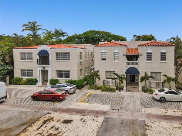 Coral Gables Country Club, 935 Catalonia Ave #1, Coral Gables, Florida 33134, image 1