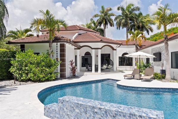Palmetto Bay Residential, 16255 SW 82nd Ave, Palmetto Bay, Florida 33157, image 1