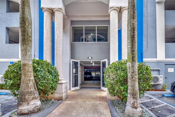 Blue Lagoon, 5085 NW 7th St #1002, Miami, Florida 33126, image 3