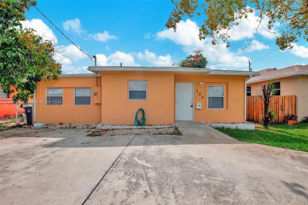 Town Of Hallandale, 204 SW 2nd Ave, Hallandale Beach, Florida 33009, image 1