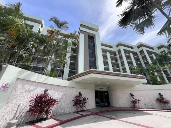 Horizons Of Inverrary, 7050 NW 44th St #302, Lauderhill, Florida 33319, image 1