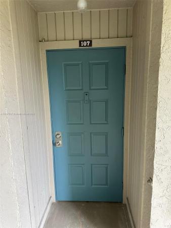 Colony Point, 1000 Colony Point Cir #107, Pembroke Pines, Florida 33026, image 1