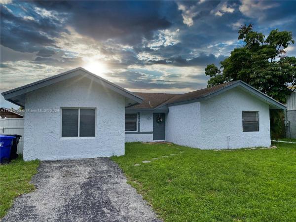 North Lauderdale Landings, 8205 SW 12th Pl, North Lauderdale, Florida 33068, image 1