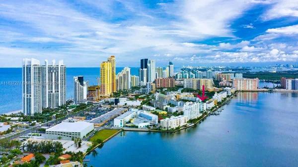 Le Montcalm, 18000 N Bay Rd #203, Sunny Isles Beach, Florida 33160, image 3