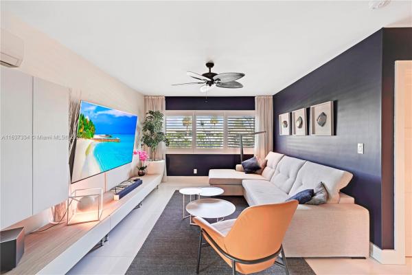 Berkeley Diplomat, 900 Atlantic Shores Blvd #202, Hallandale Beach, Florida 33009, image 1