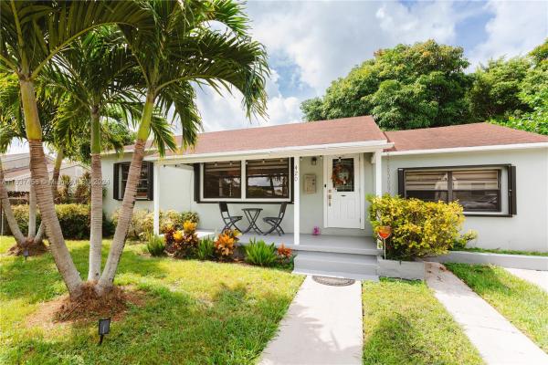 420 NE 110th Ter, Unincorporated Dade County, Florida 33161, image 3