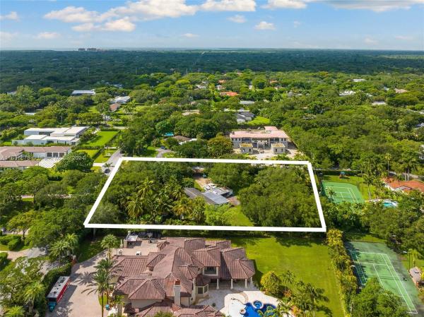 Oakridge Estates, 6701 SW 115th St, Pinecrest, Florida 33156, image 1