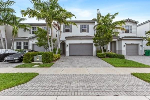 Hidden Trails, 4439 NW 48th Ter, Tamarac, Florida 33319, image 1