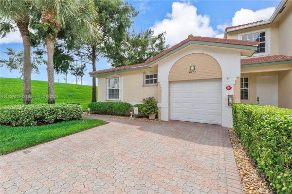 Pelican Pointe, 4700 NW 117th Ave #4700, Coral Springs, Florida 33076, image 1