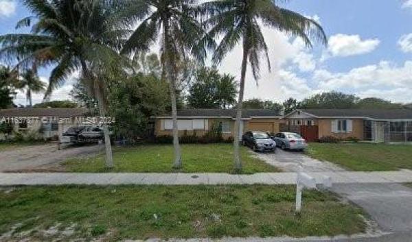 Lake Worth Hills, 5590 S 38th Ct, Greenacres, Florida 33463, image 1