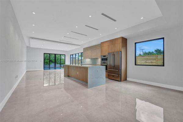 East Shenandoah, 1517 SW 22nd Ter #1517, Miami, Florida 33145, image 1