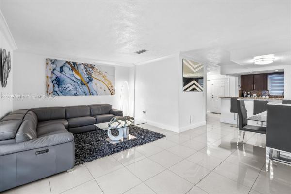 The Beach Club At Fontainebleau Park, 9371 Fontainebleau Blvd #I235, Fountainebleau, Florida 33172, image 1