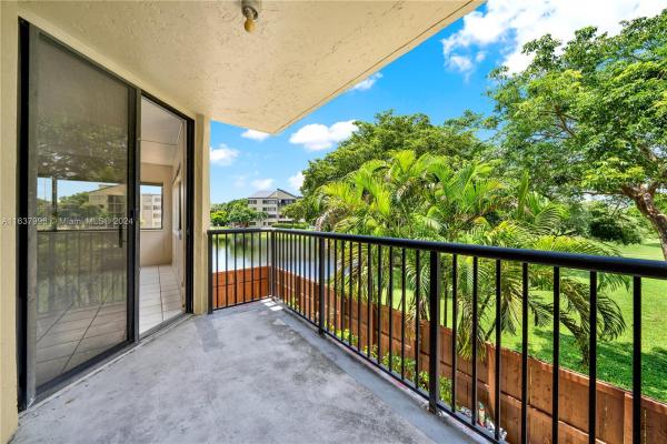 Atriums At Snapper Village, 6666 SW 115th Ct #208, Kendall, Florida 33173, image 1