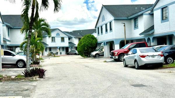 International Princess, 1535 SW 122nd Ave #3-7, Tamiami, Florida 33184, image 1