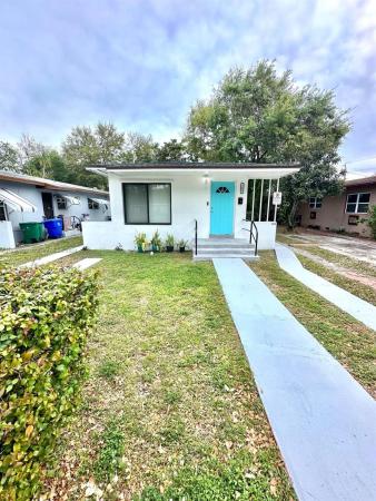 Bowling Green, 782 NW 52nd St, Miami, Florida 33127, image 1