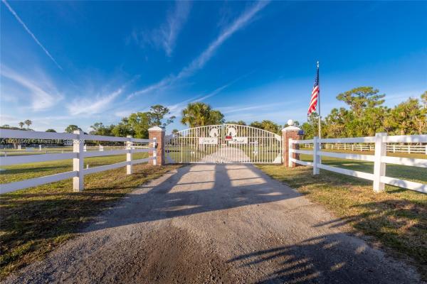 Joey's Ranch, 6227 Gun Club Rd #1, West Palm Beach, Florida 33415, image 1