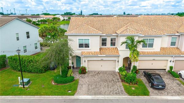 Parkview At Hillcrest, 1426 Silk Oak Dr, Hollywood, Florida 33021, image 1
