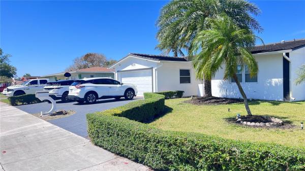 Sunset West, 6830 SW 132nd Ave, Kendale Lakes, Florida 33183, image 1