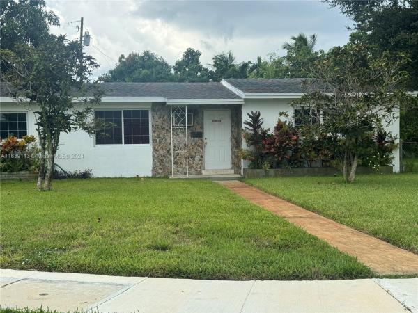 Berkeley Manor, 798 NW 179th St, Miami Gardens, Florida 33169, image 1