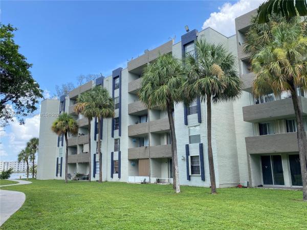 Samari Lake East, 10000 NW 80th Ct #2528, Hialeah Gardens, Florida 33016, image 1