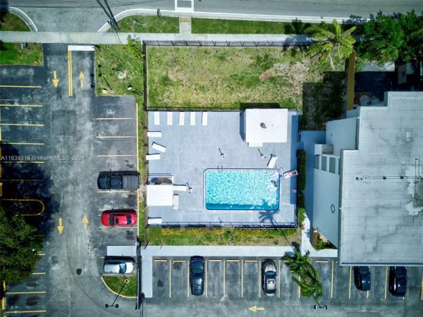 Golden Gate, Golden Glades, Florida 33169, image 3