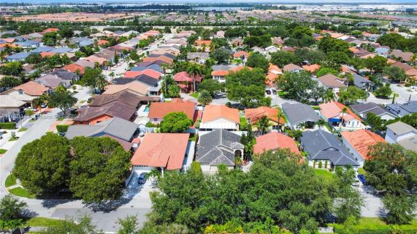 Alameda Northwest, 15108 NW 89th Ave, Miami Lakes, Florida 33018, image 1