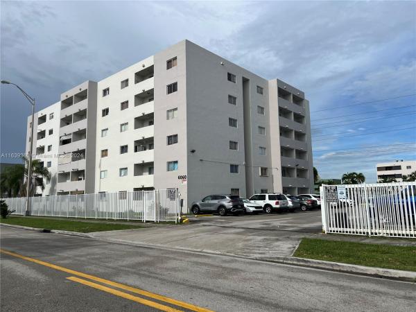 Valencia Towers, 6060 W 21st Ct #403, Hialeah, Florida 33016, image 1