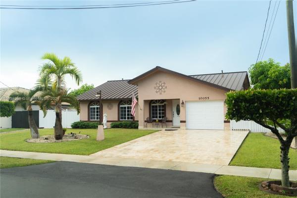 Vanderbilt Park, 10055 NW 26th St, Doral, Florida 33172, image 2