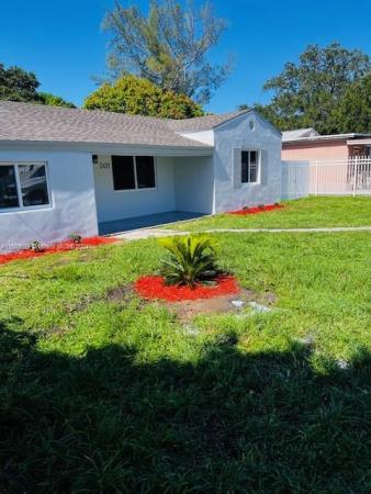 Erdle, 2411 NW 88th St, West Little River, Florida 33147, image 1