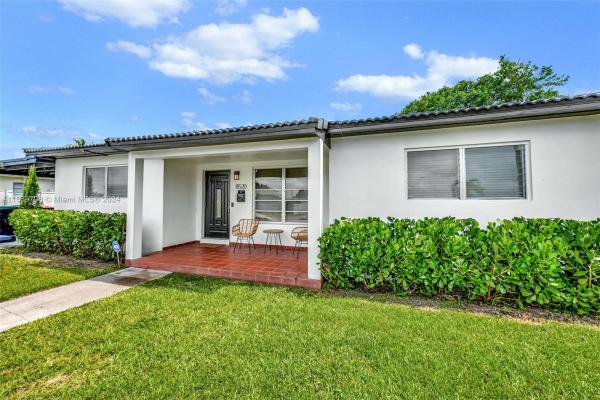 Tropical Highlands, 8520 SW 42nd St, Olympia Heights, Florida 33155, image 2