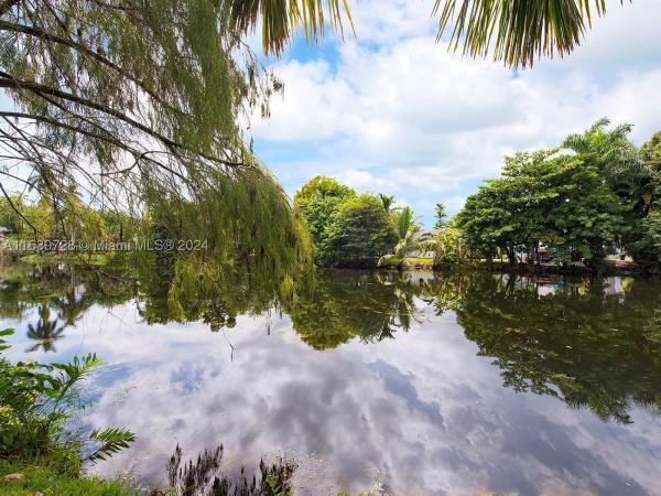 Griffing Biscayne Park Estates, Biscayne Park, Florida 33161, image 2