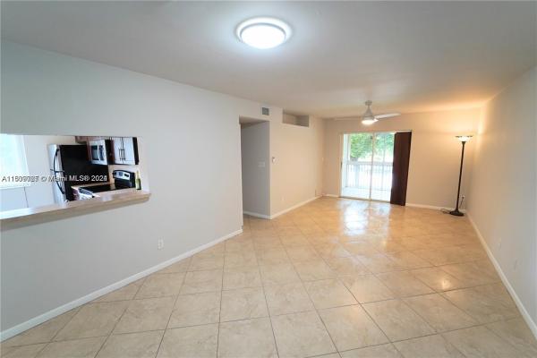 The Colonnades, 725 NW 92nd Ave #725, Plantation, Florida 33324, image 1