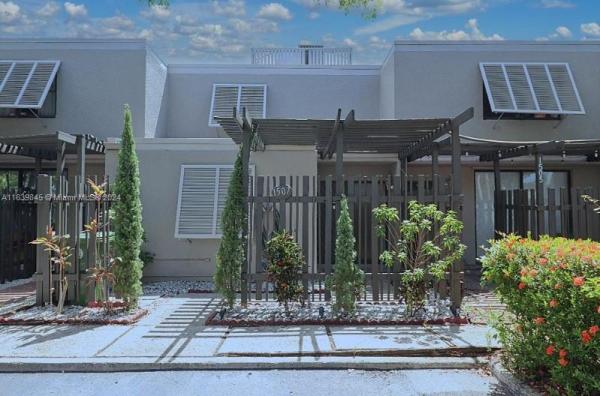 Villas Lakes, 1507 NW 113th Ave #1507, Pembroke Pines, Florida 33026, image 1