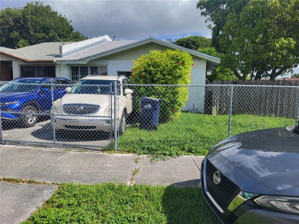 Winsor Manor, 11301 SW 190th St, South Miami Heights, Florida 33157, image 1