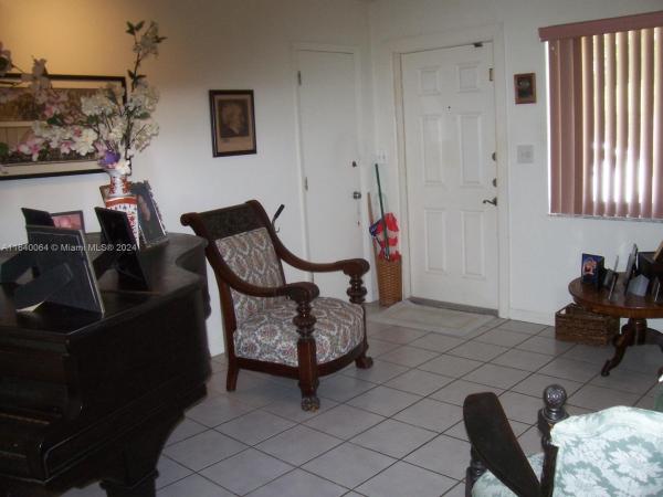 Heftler Homes Sunset Park, 10001 SW 81st St, Kendall, Florida 33173, image 2