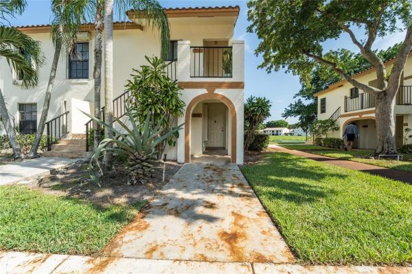 Lake Windwood, 320 Olivewood Pl #115, Boca Raton, Florida 33431, image 1