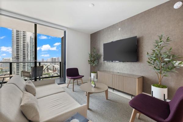 Natiivo Miami, 601 NE 1st Ave #2702, Miami, Florida 33132, image 3