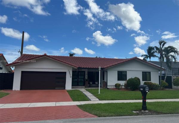 Kenmore, 13570 SW 40th Ln, Tamiami, Florida 33175, image 1