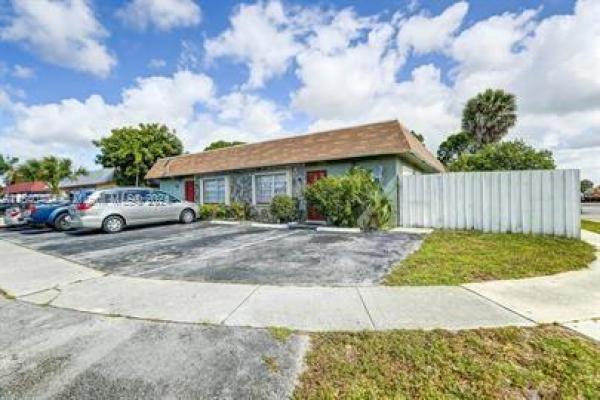 Lauderdale North Park, 7801 SW 10th St #2, North Lauderdale, Florida 33068, image 1