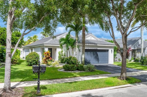 Magnolia Ridge, Weston, Florida 33331, image 1