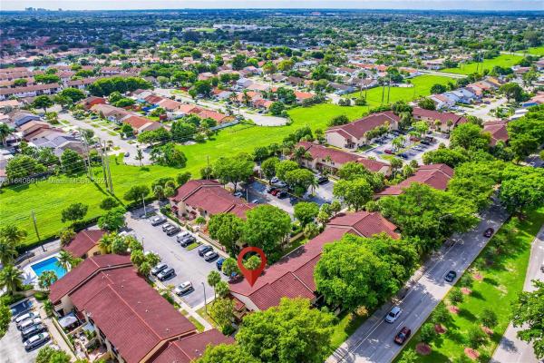 Kendall Lakes East Patio Homes, 6256 SW 136th Ct #101E, Kendale Lakes, Florida 33183, image 1